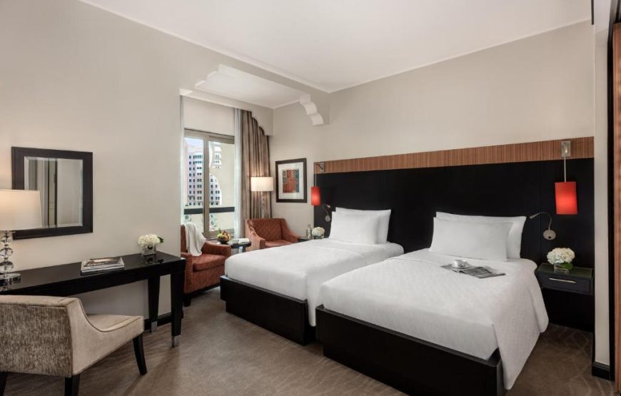 Premier Room – Triple – Room only